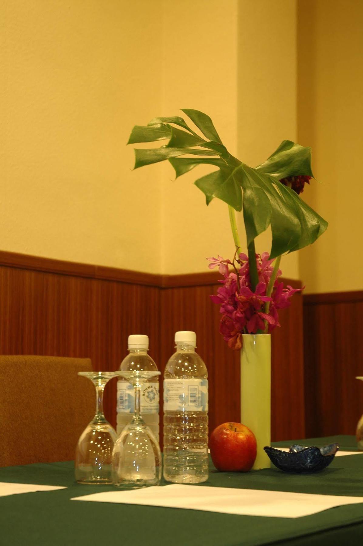 Oriental Crystal Hotel Kajang Extérieur photo